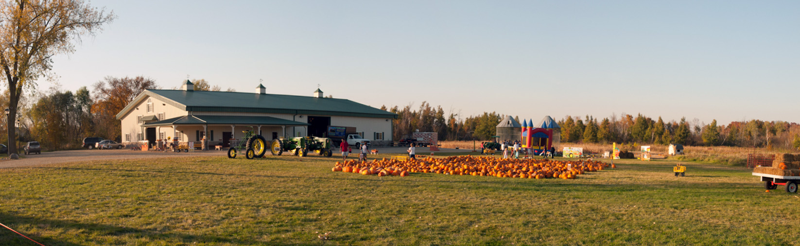 PA089740.jpg - Fall Fun 2010 at the Anoka Farms