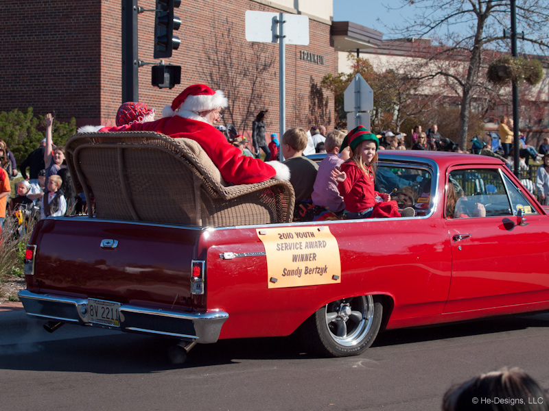 PA300523.jpg - Looks like Santa is weighing down his corner