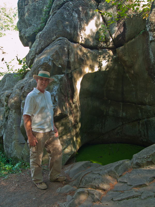 11082435.jpg - I found holes